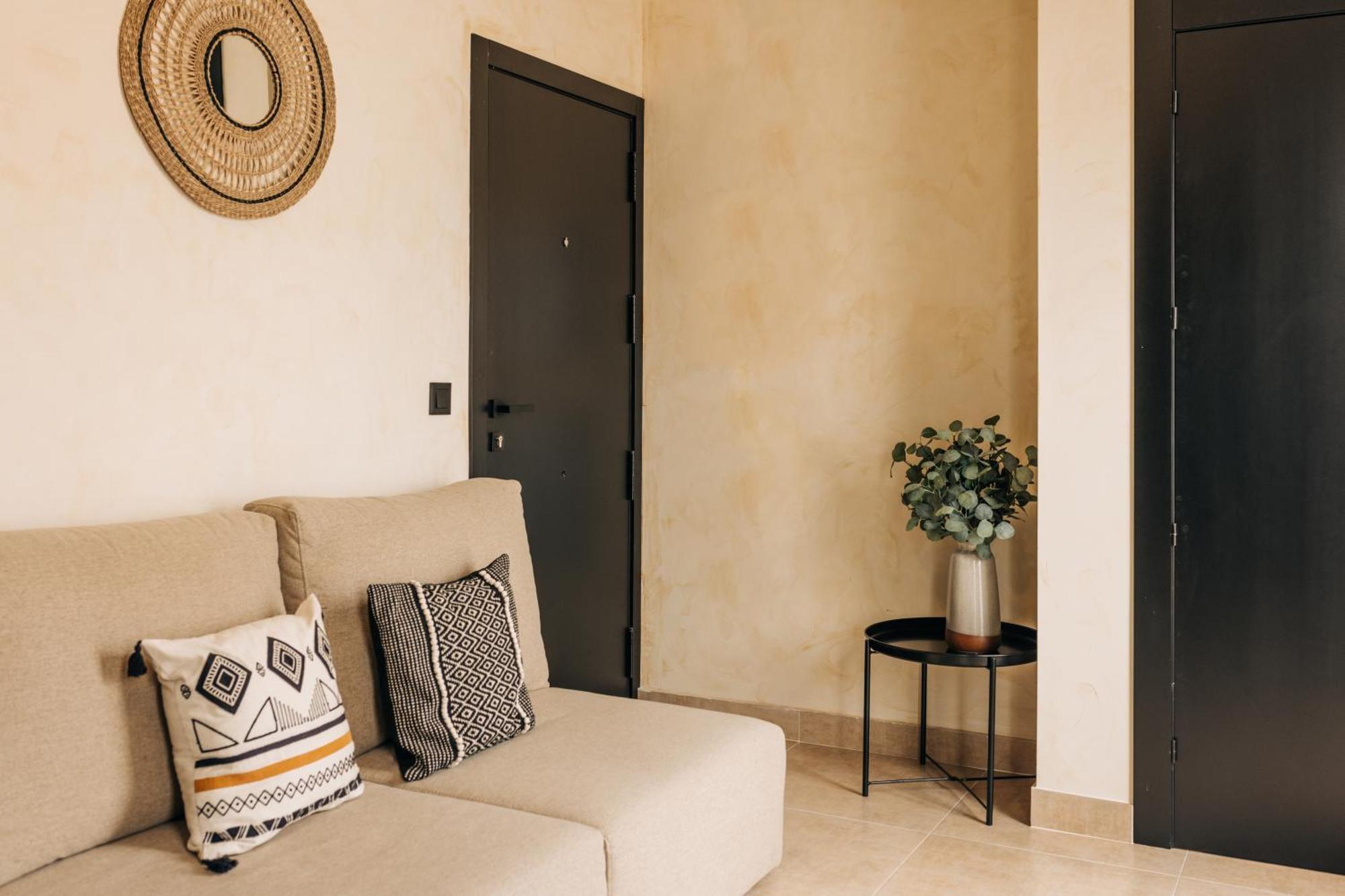 Edificio Lola 3 Apartment